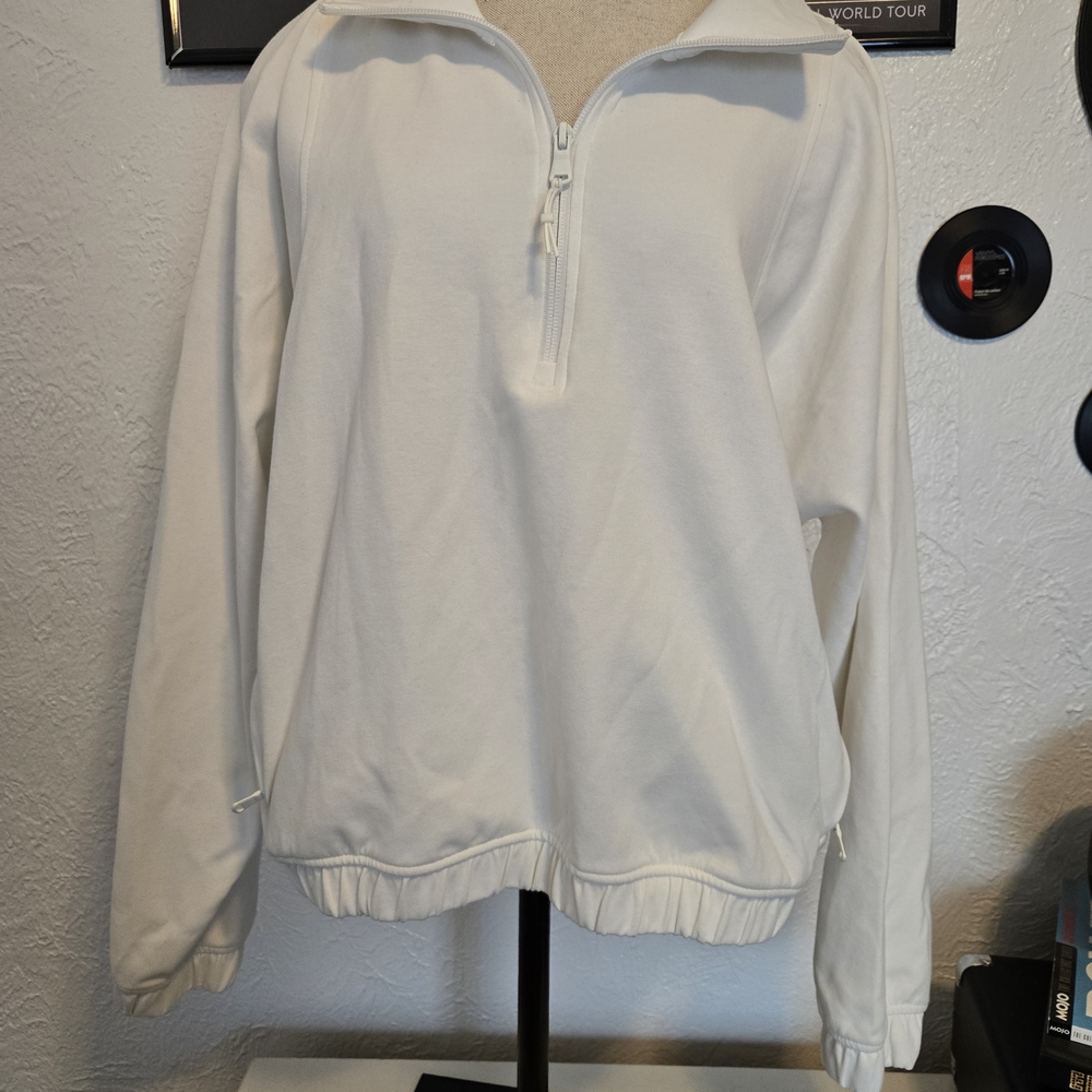 Old Navy Active White Fleece Pullover